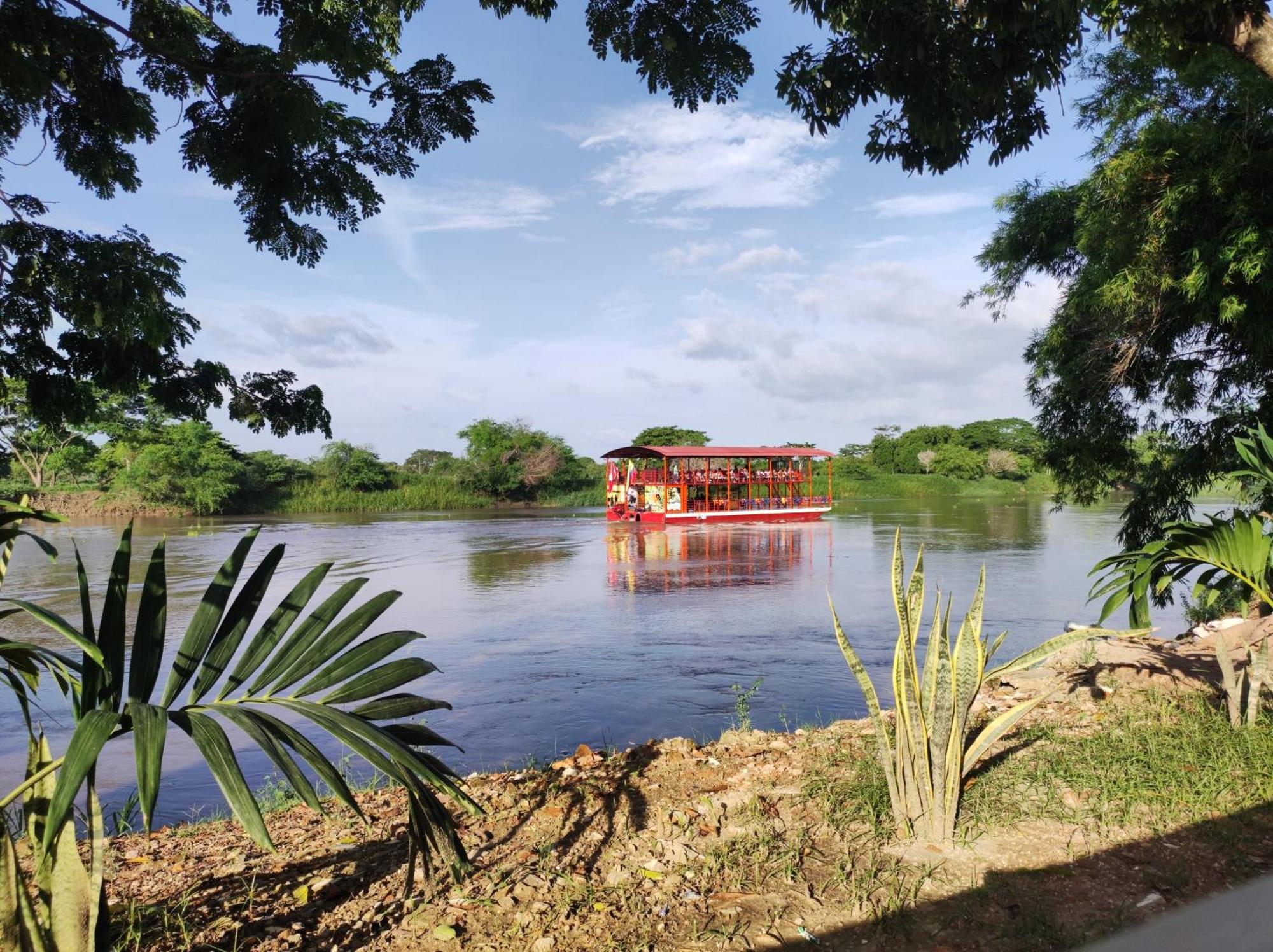 Hotel Nieto Mompox, Ubicado En El Corazon Del Centro Historico, Frente Al Rio Magdalena En Zona De Malecon Bagian luar foto